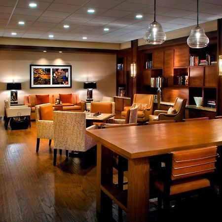 Trumbull Marriott Shelton Экстерьер фото